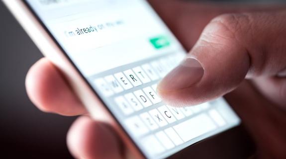 Νέα πατέντα με SMS βρήκαν οι απατεώνες (ΦΩΤΟ)