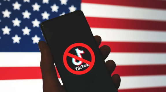 Κίνδυνος να απαγορευτεί το TikTok στις ΗΠΑ, πως θα παραμείνει ενεργή η πλατφόρμα