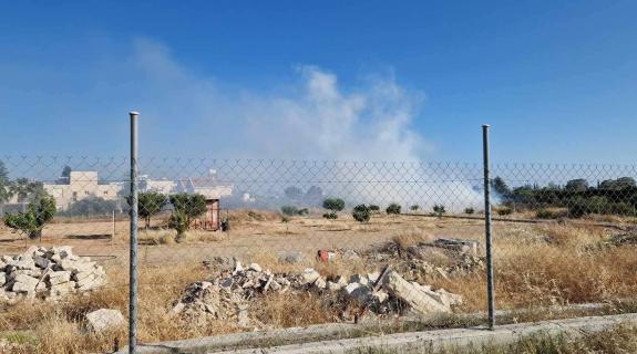 ΒΙΝΤΕΟ / ΦΩΤΟ: Ξανά αναστάτωση στη Λεμεσό, έβαλαν νέα φωτιά κοντά σε σπίτια