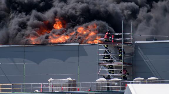 Δανία: Τεράστια πυρκαγιά σε γραφεία φαρμακευτικού κολοσσού