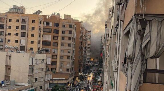 ΒΙΝΤΕΟ / ΦΩΤΟ: Ισχυρές εκρήξεις στη Βηρυτό, αναφορές για ισρηλινή επιδρομή