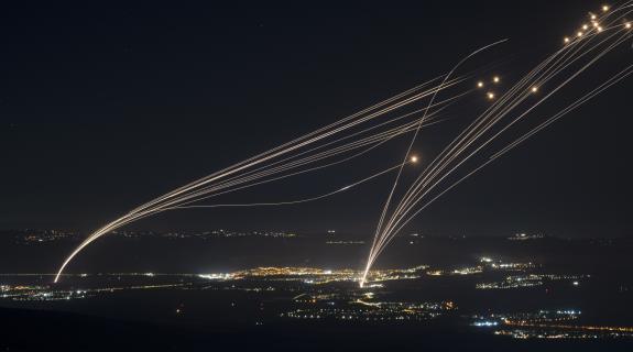 Ήχησαν σειρήνες στη Χάιφα, στα καταφύγια οι πολίτες