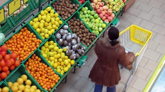 «Υπερκέρδη εδώ και χρόνια από φρούτα και λαχανικά εις βάρος των καταναλωτών»