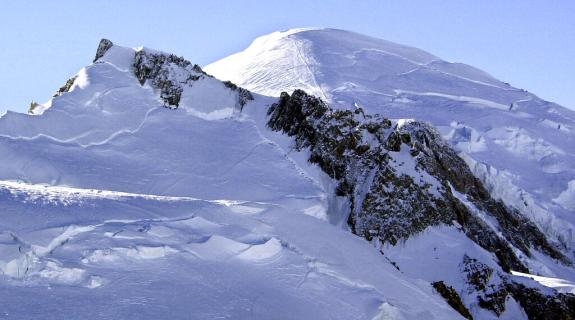 Ιταλία: Αγνοούνται 4 ορειβάτες στο Mont Blanc λόγω κακοκαιρίας