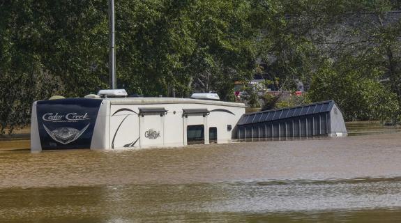 Τουλάχιστον 155 οι νεκροί στις ΗΠΑ από το πέρασμα του κυκλώνα Ελέν