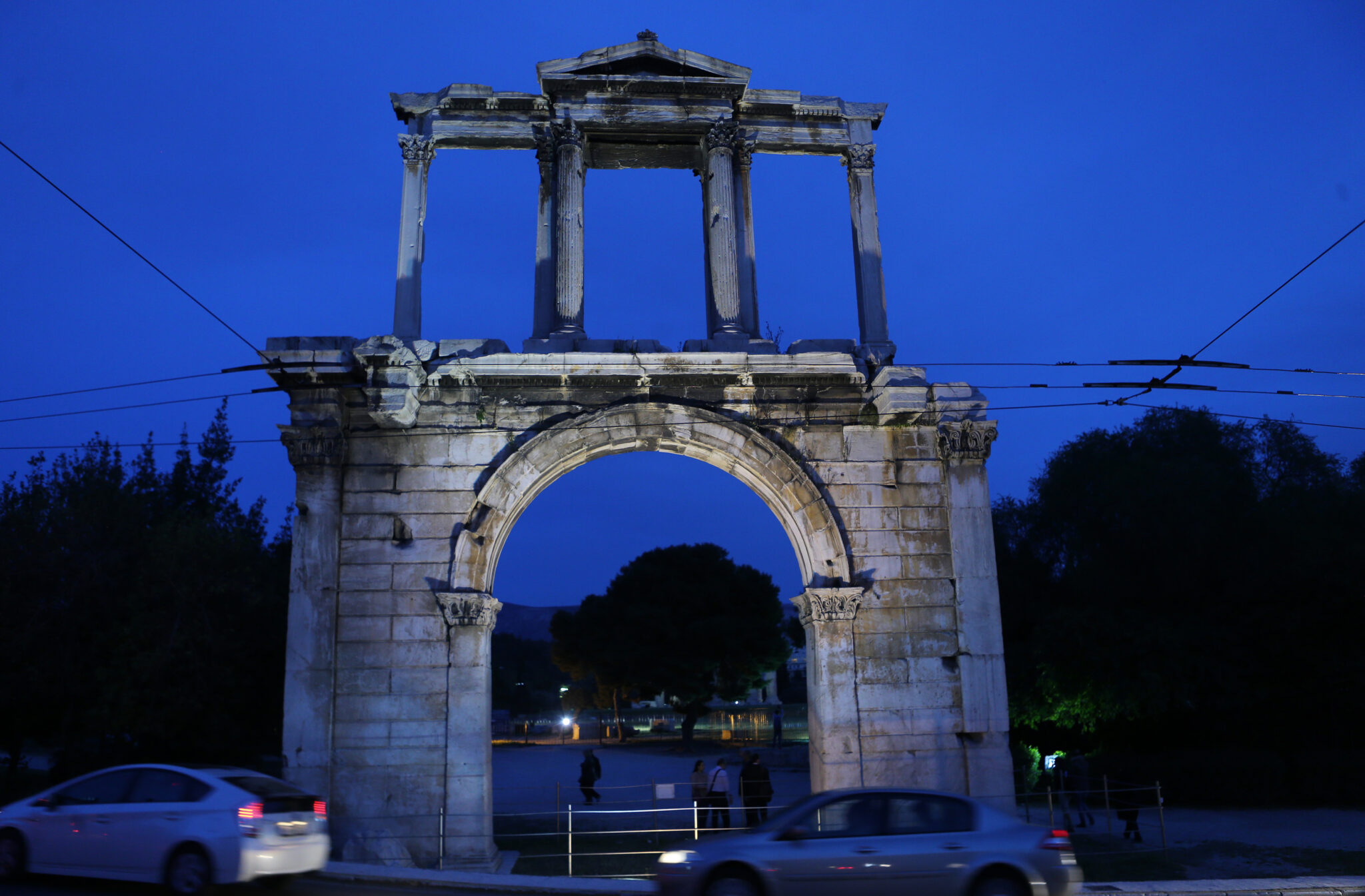 Στις αποχρώσεις του μπλε θα φωταγωγηθούν μνημεία και μουσεία