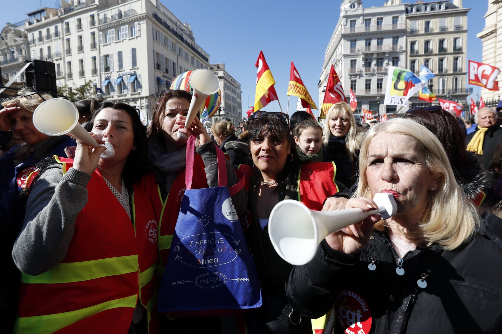 "Μαύρη Πέμπτη" η σημερινή για τους Γάλλους