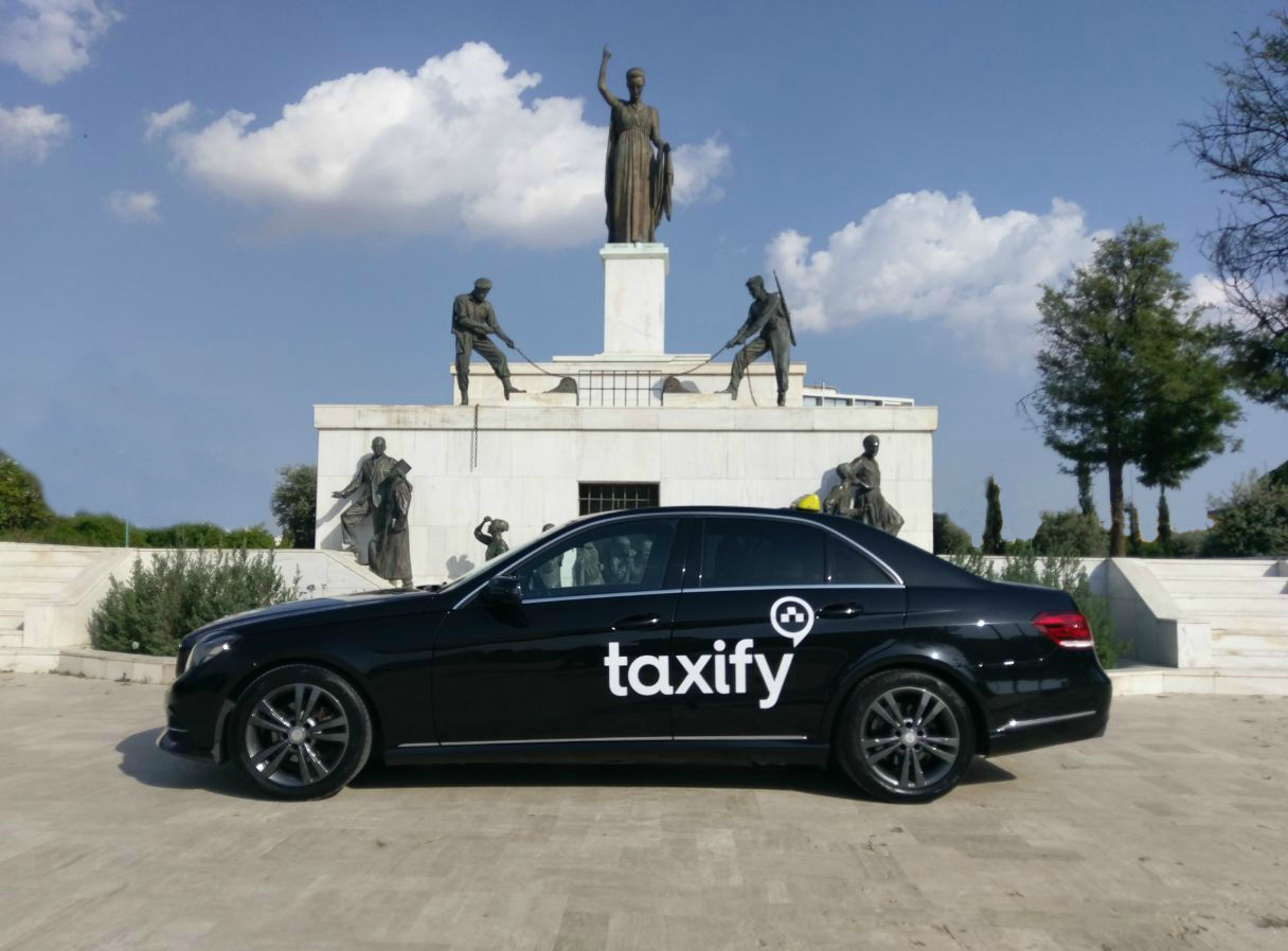 Το taxify ήρθε στην Κύπρο να αναβαθμίσει τα ταξί (BINTEO)