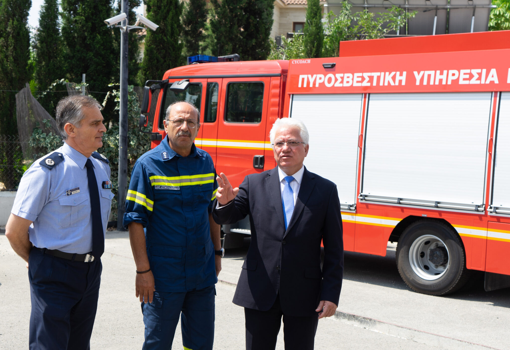 Αναβαθμίζεται με δεκαοκτώ νέα οχήματα η Πυροσβεστική Υπηρεσία