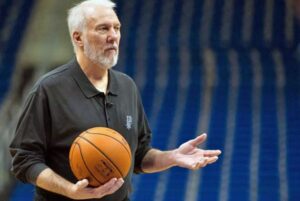 Ο Gregg Popovich έταξε από ένα αυτοκίνητο στους νικητές της Team USA (ΒΙΝΤΕΟ)