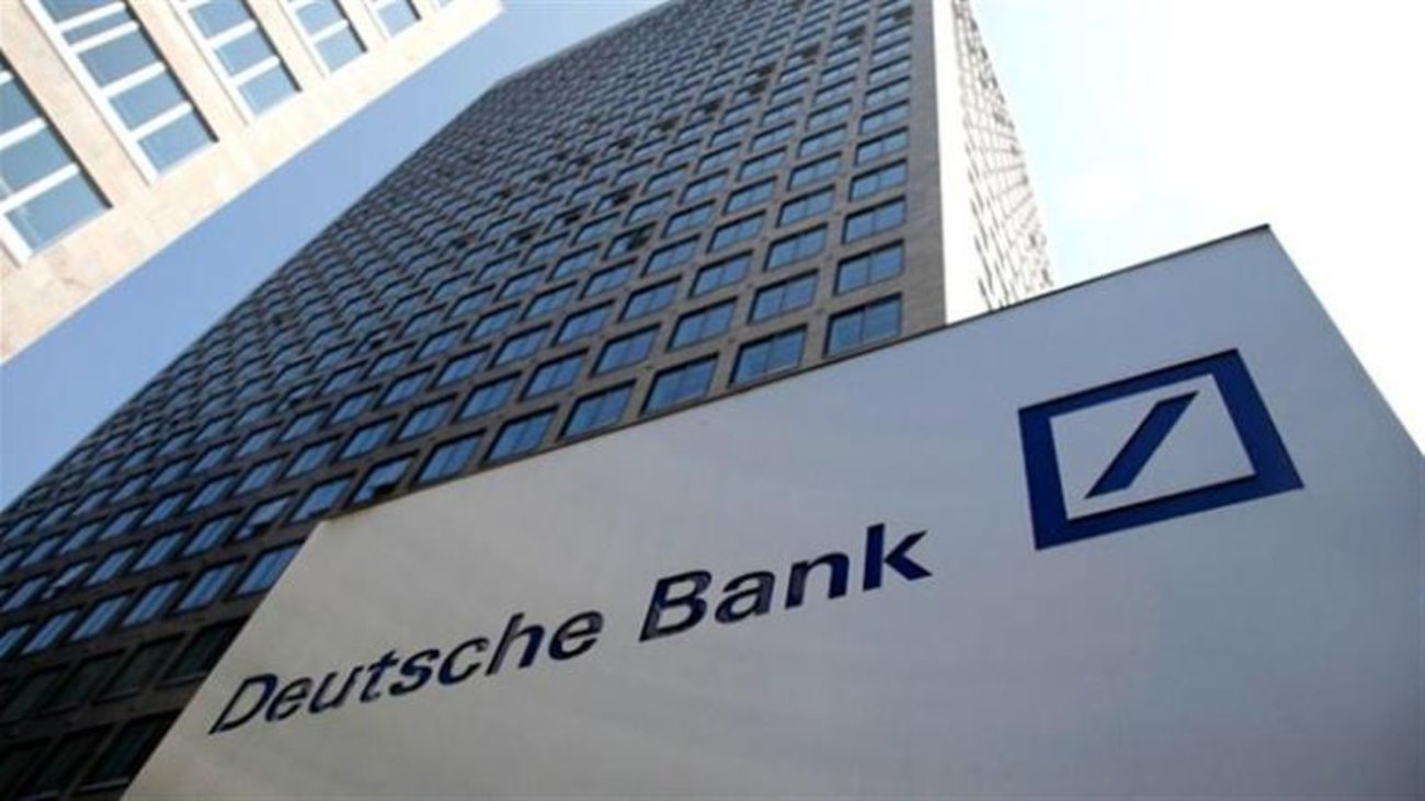 Μεγάλη έφοδος στα κεντρικά γραφεία της Deutsche Bank