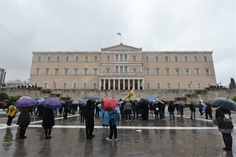 Ιστορικό ΝΑΙ στη Βουλή των Ελλήνων για τη Συμφωνία των Πρεσπών (ΒΙΝΤΕΟ)