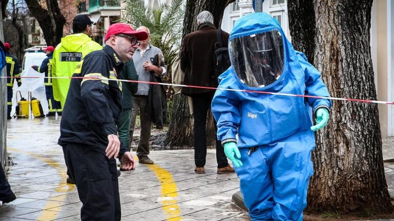 Μπαράζ ύποπτων φακέλων σε 12 εκπαιδευτικά ιδρύματα της Ελλάδας