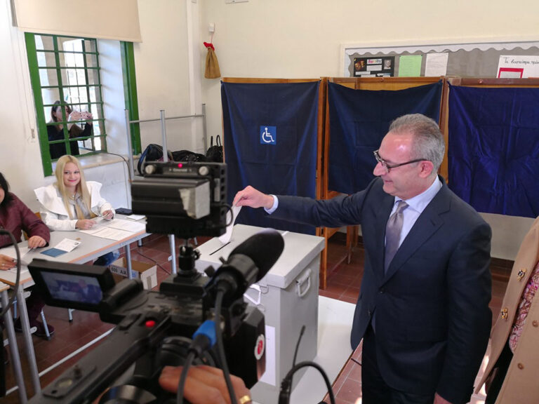 Αβέρωφ: "Να κριθεί η πολιτική θέση του ΑΚΕΛ και άλλων κομμάτων για την 56η έδρα"