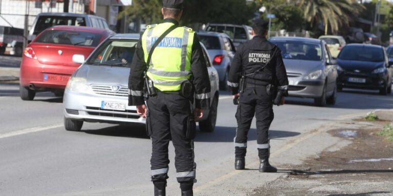 Συνέλαβαν 17χρονο για κλοπές μοτοσικλετιστών στη Λεμεσό