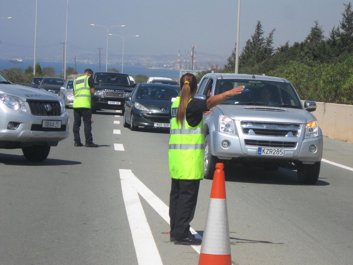 Τροχαίες ρυθμίσεις ανά το παγκύπριο λόγω ορκωμοσίας νεοσυλλέκτων