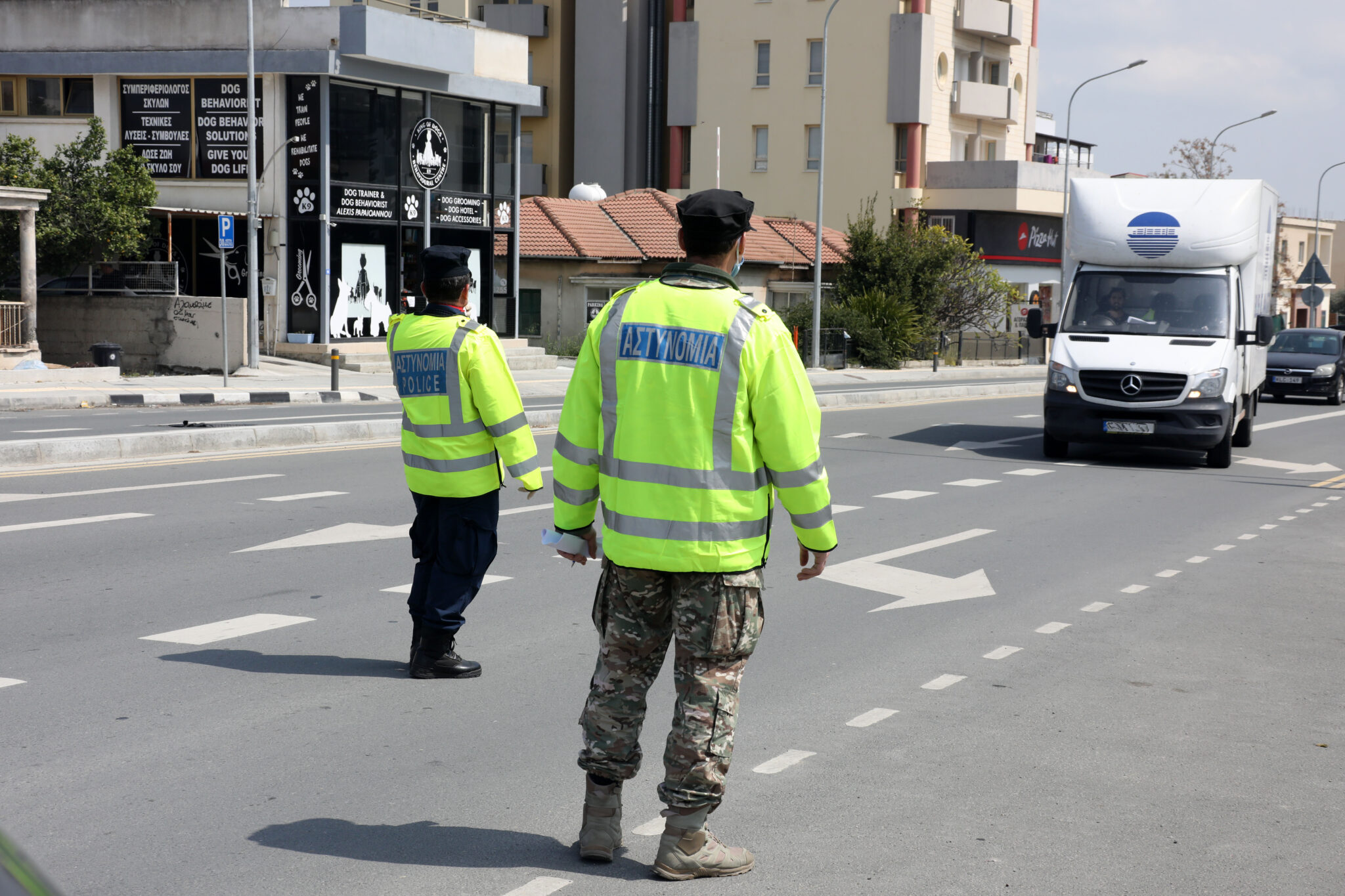 Με το έντυπο "Α" η διακίνηση από και προς εργασία μέχρι τις 20 Μαϊου 2020