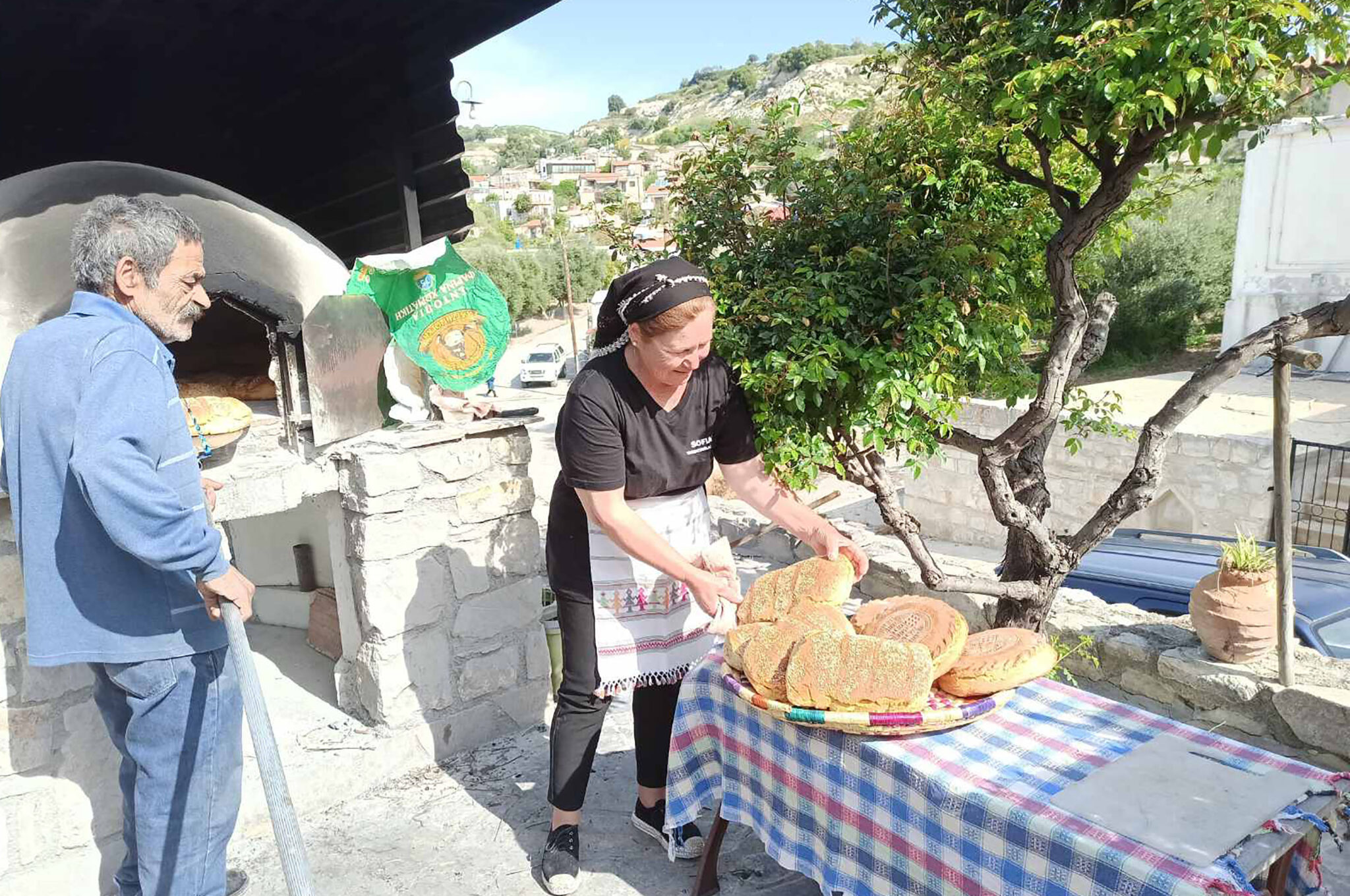 Γιατί δεν επιτρέπονται οι συγκεντρώσεις σε σπίτια από την πρώτη φάση χαλάρωσης;