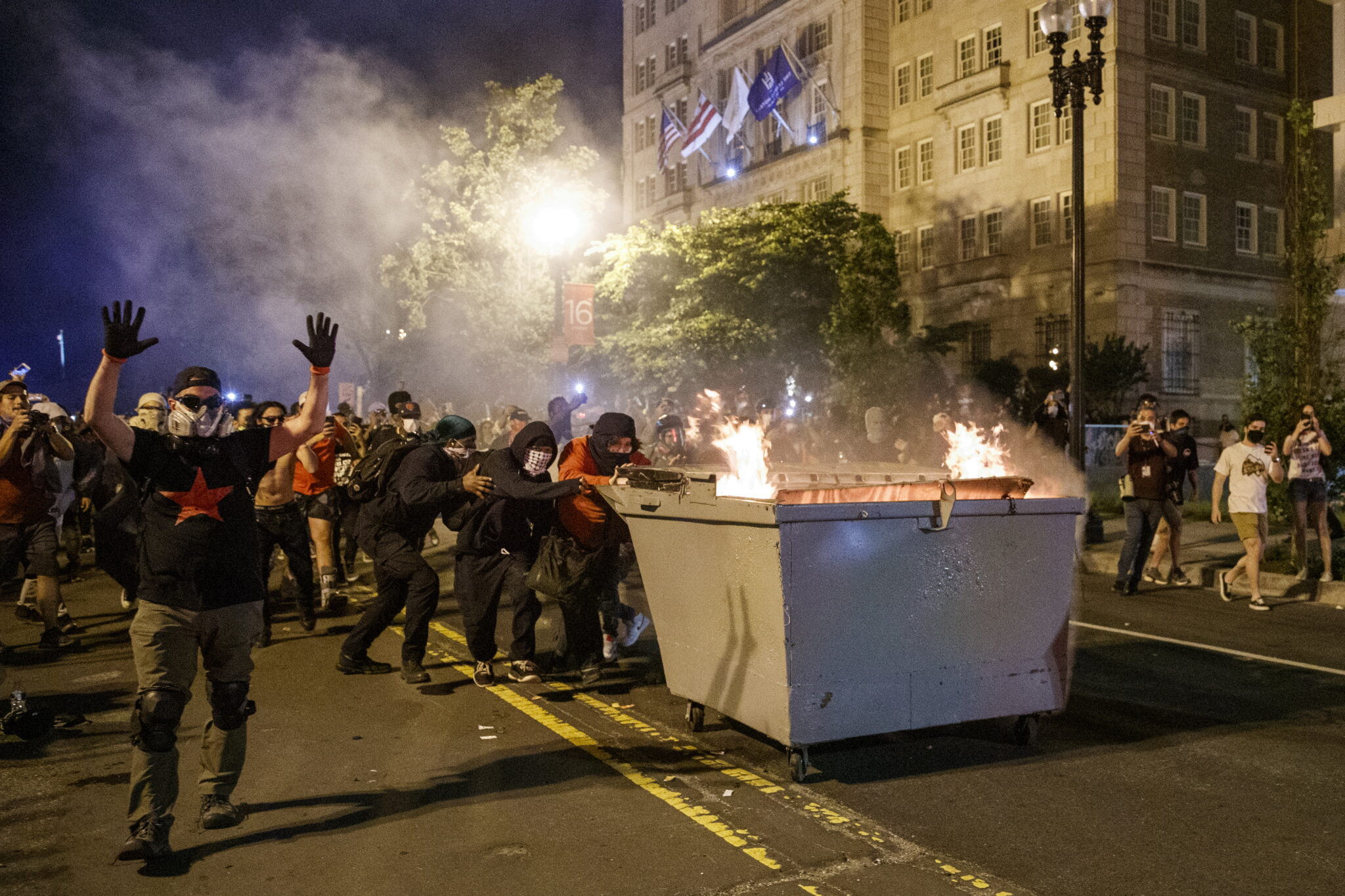 ΗΠΑ: Ένας νεκρός κατά τη διάρκεια διαδηλώσεων στο Πόρτλαντ (ΒΙΝΤΕΟ)