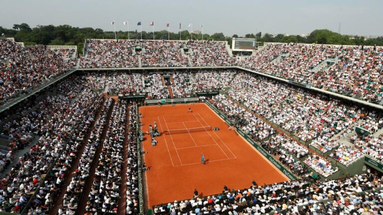 Με θεατές το Roland Garros