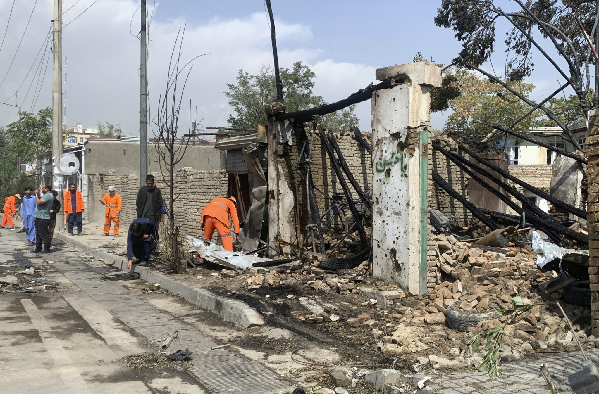 Τουλάχιστον 15 νεκροί από έκρηξη παγιδευμένου αυτοκινήτου στο Αφγανιστάν