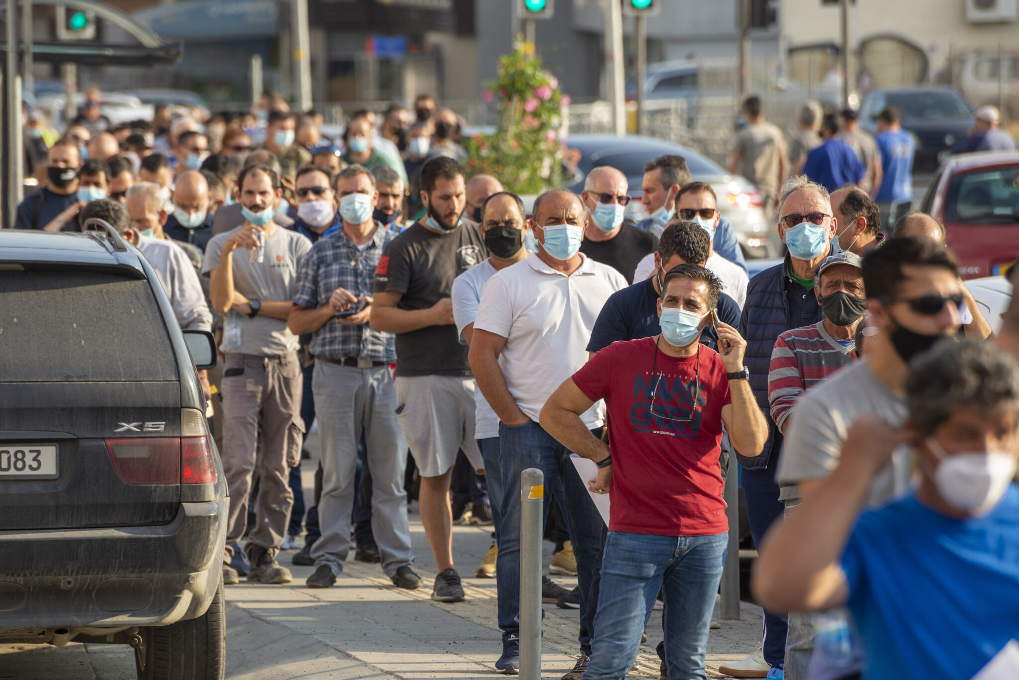 Απολογείται το Υπουργείο Υγείας για τις ουρές και την ταλαιπωρία στην Λεμεσό