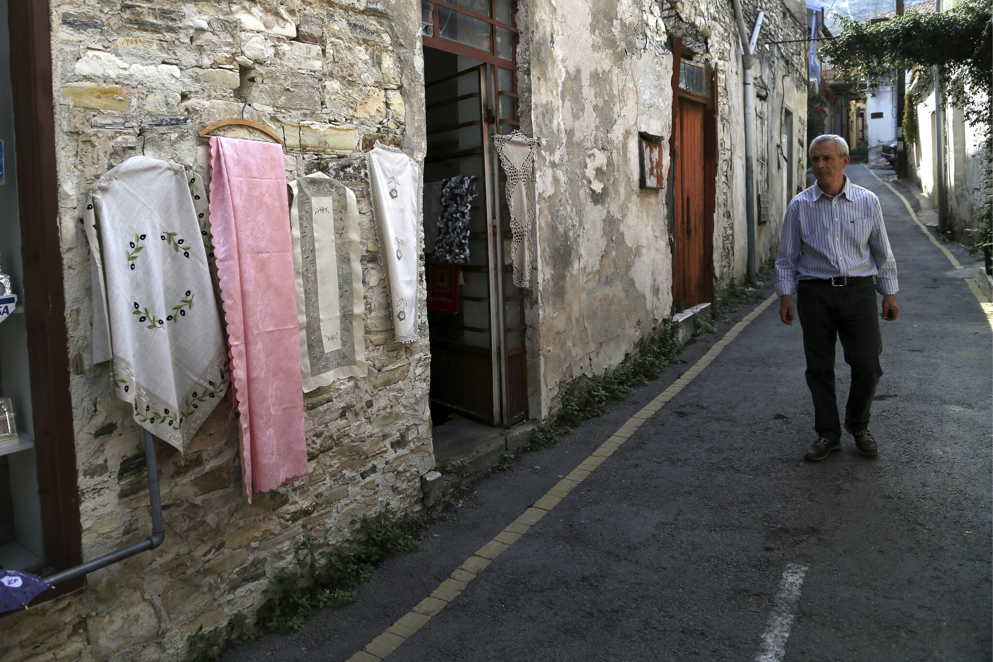 Δεν προβλέπονται χιόνια τις ημέρες των Χριστουγέννων (ΒΙΝΤΕΟ)