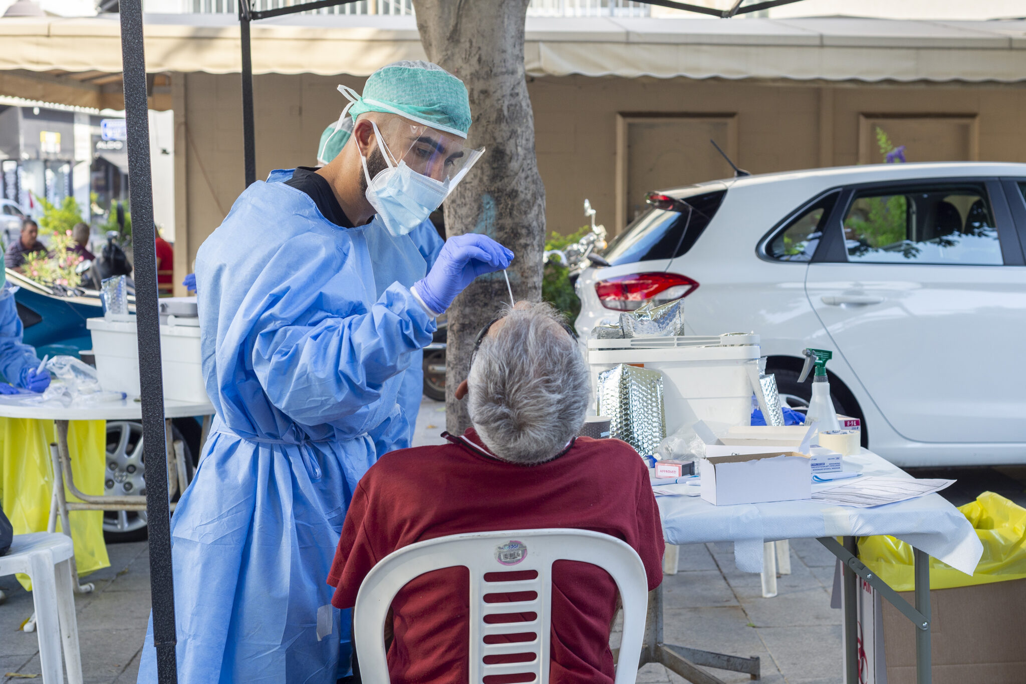 Πέντε θανάτους και 419 νέα κρούσματα ανακοίνωσε το Υπουργείο Υγείας