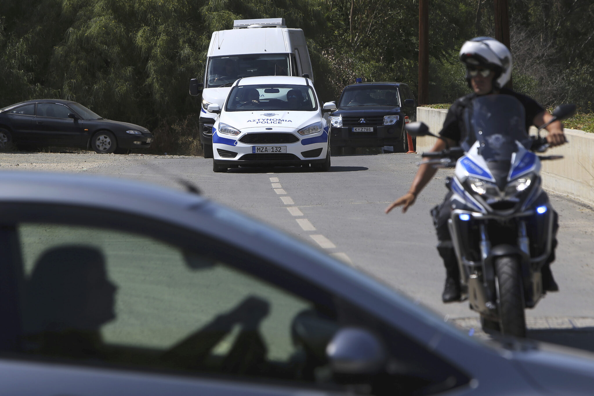 Όπλο, μαχαίρι και ρόπαλο έκρυβε στο όχημά του 39χρονος στη Λάρνακα