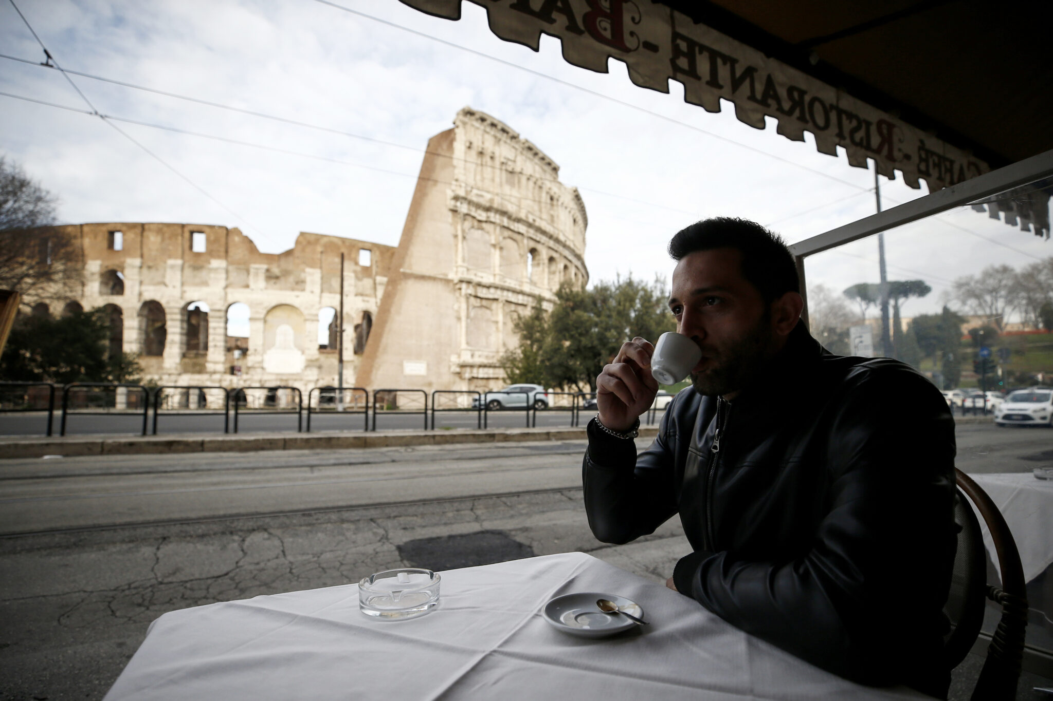 Έρευνα δείχνει ότι η κατανάλωση καφέ μειώνει τον κίνδυνο καρδιακής ανεπάρκειας