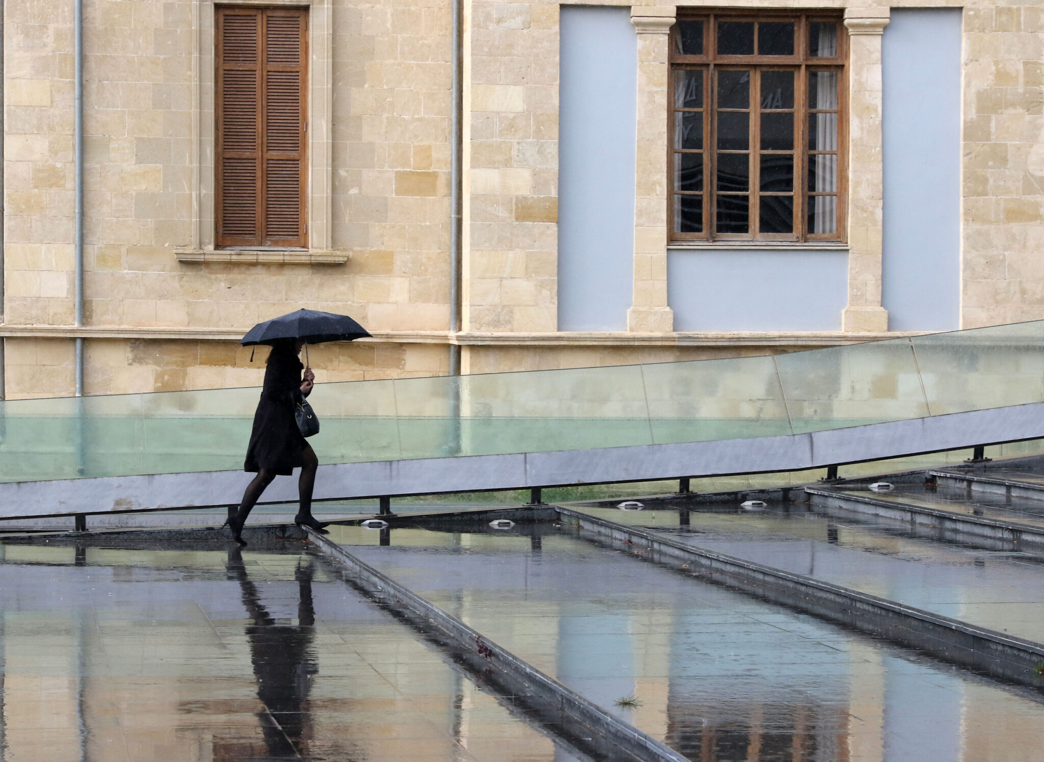 Βροχερό το σκηνικό του καιρού και τις επόμενες μέρες