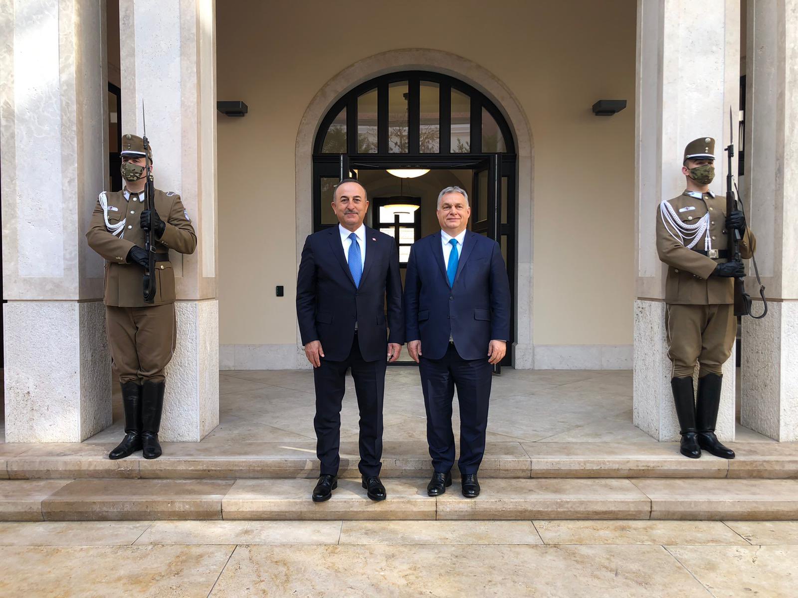 Τσαβούσογλου: Πάμε στην πενταμερή με την "ΤΔΒΚ" για να μιλήσουμε ξεκάθαρα