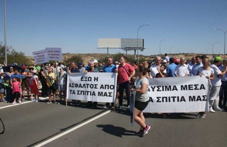 Με βούλα δικαστηρίου συνεχίζουν κανονικά τα ασφαλτικά σε Γέρι και Τσέρι