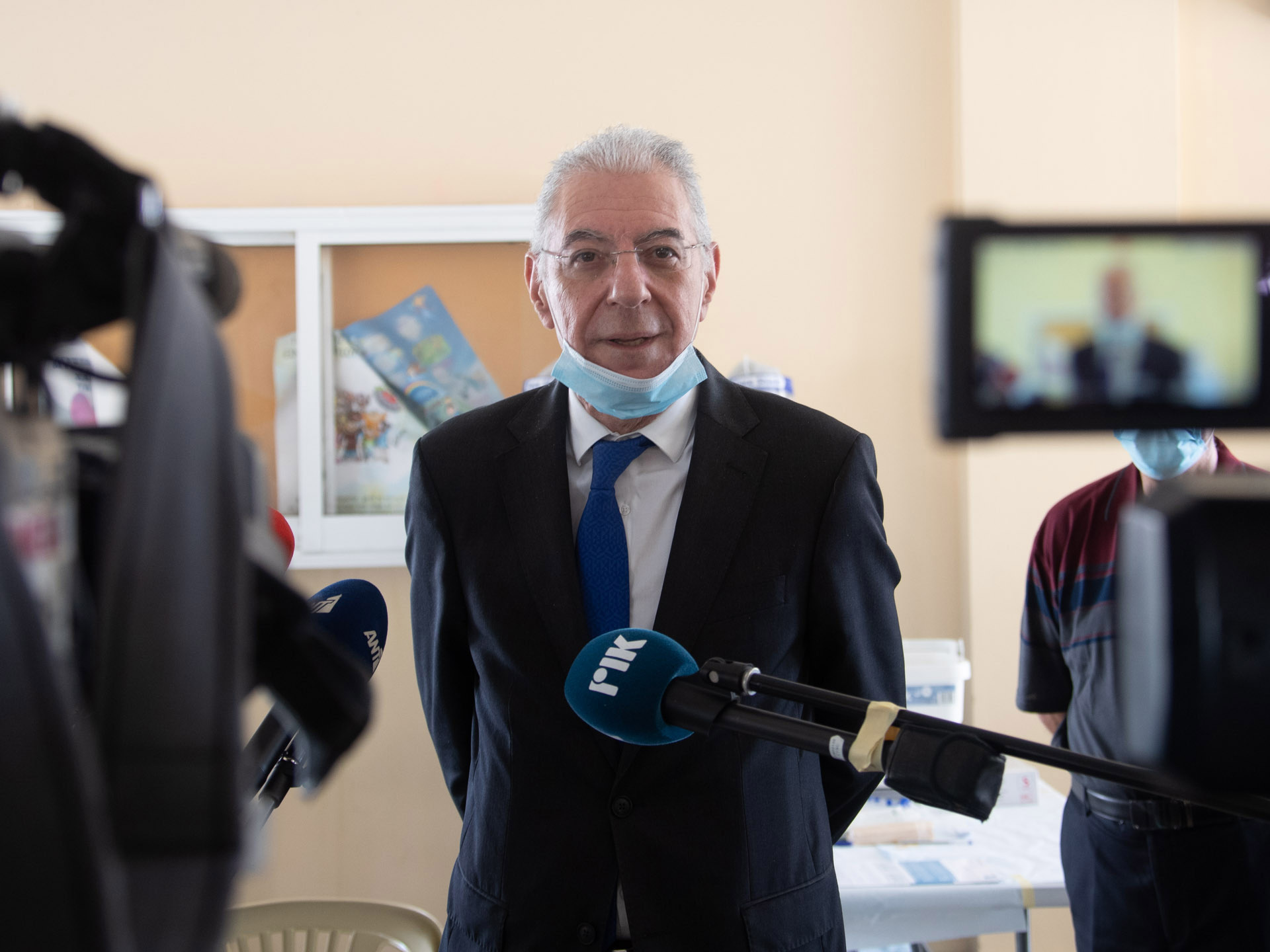 ΥΠΠΑΝ για Παγκύπριες: Σε ειδικό χώρο θα δώσουν εξετάσεις οι θετικοί στον ιό