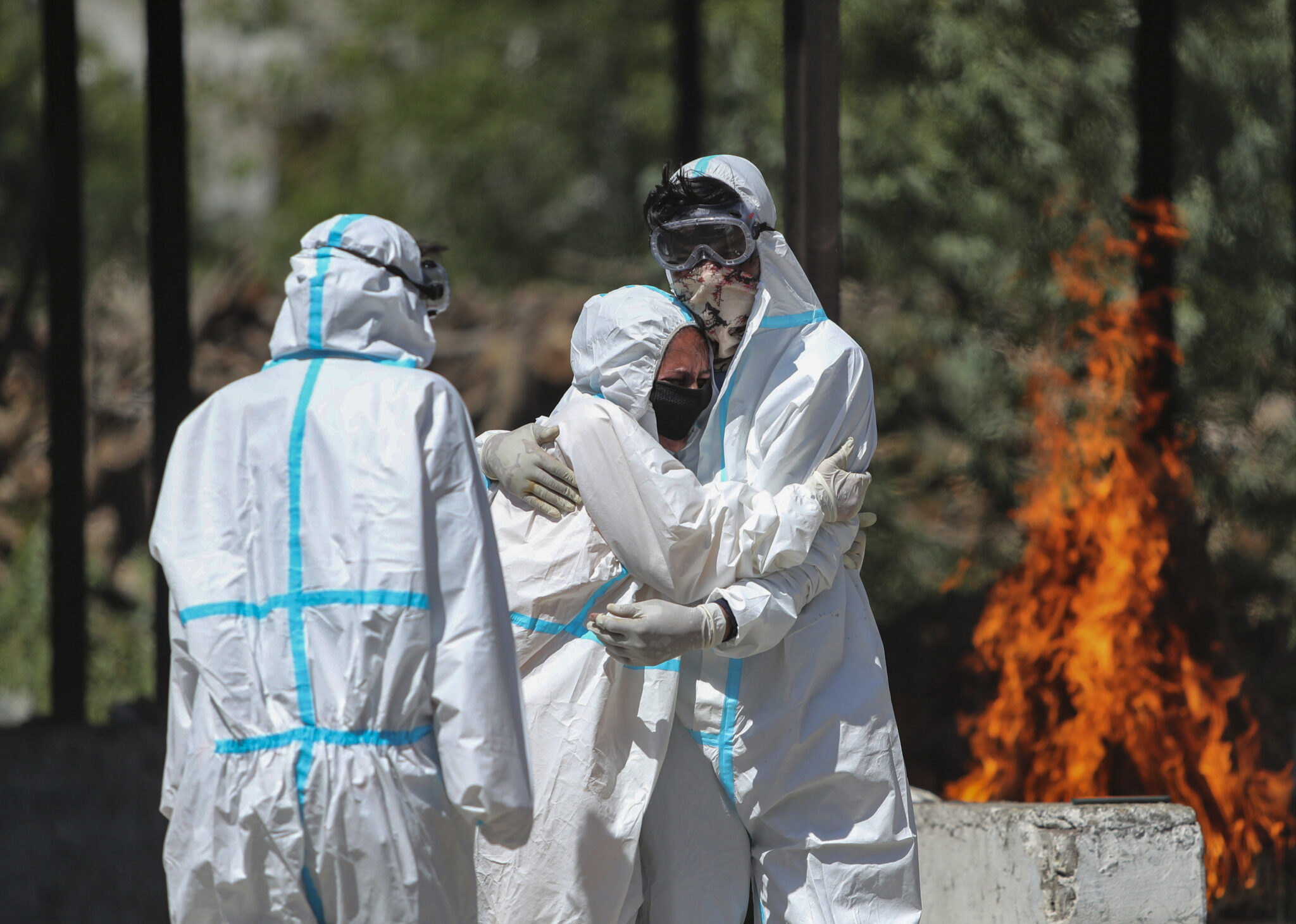 Νέο κύμα κορωνοϊού προκαλεί τρόμο στην Ασία