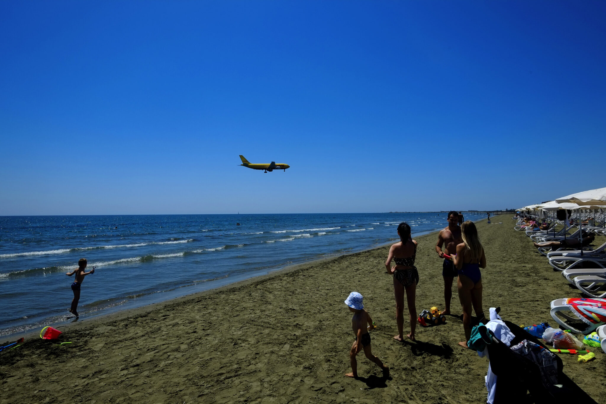 Ελλάδα επιλέγουν οι Κύπριοι για τις διακοπές τους (ΒΙΝΤΕΟ)