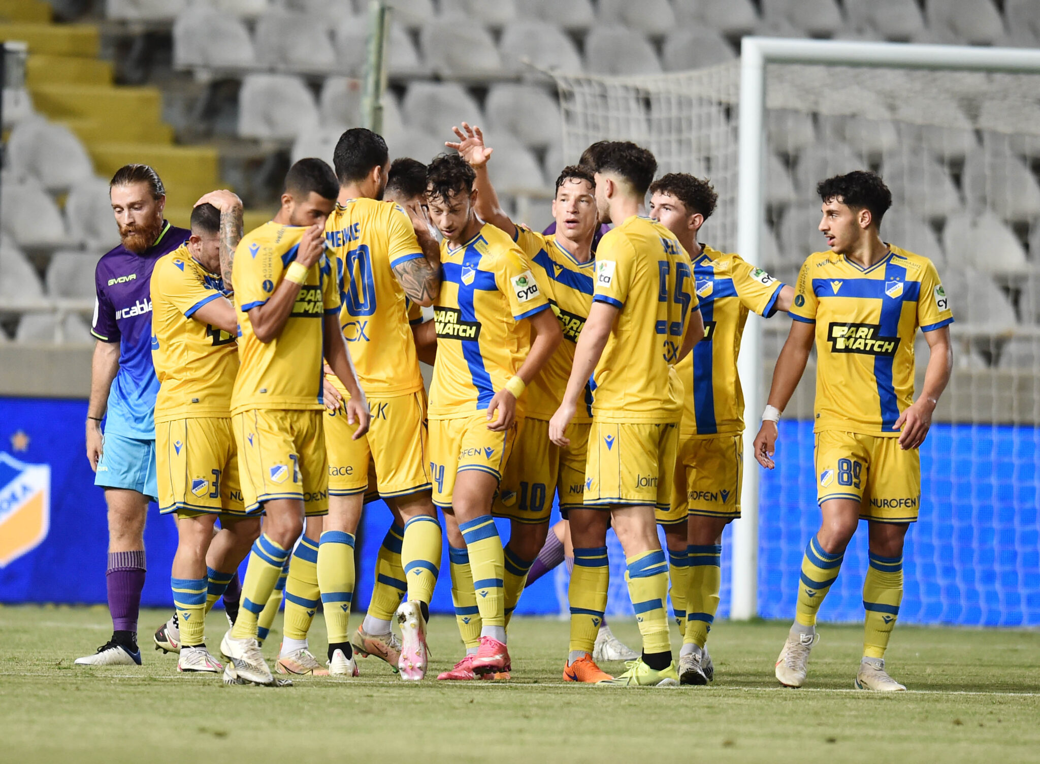 Νίκη με 2-0 για τον ΑΠΟΕΛ, στο αντίο του Μερκή (ΒΙΝΤΕΟ)