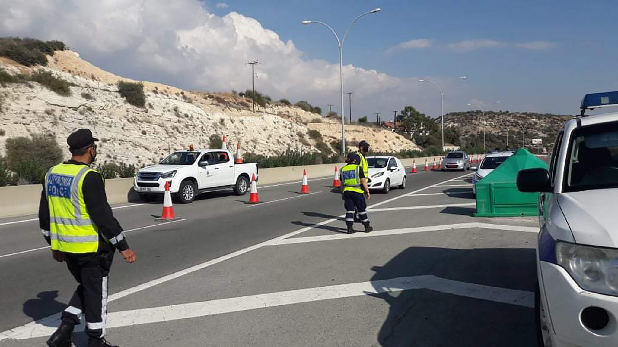 Δυο τροχαία στο highway Αγίας Νάπας-Λάρνακας με το «καλημέρα» του Σαββάτου