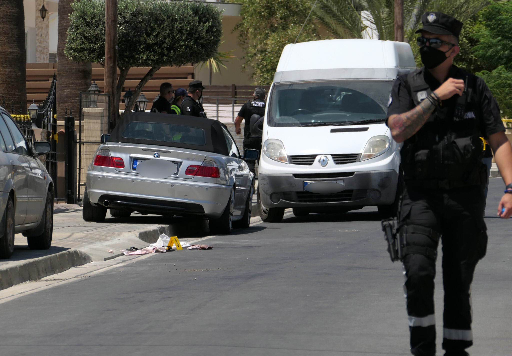 Του φώναξαν "ακίνητος" και έστρεψε το όπλο στους αστυνομικούς (ΦΩΤΟ)