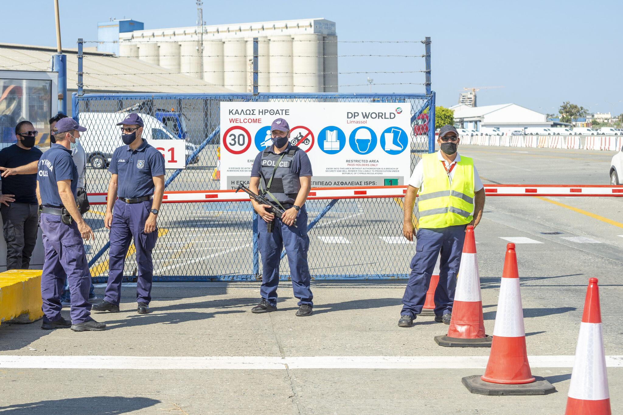 Εκτός εργασίας και σήμερα οι εργαζόμενοι της DP World Limassol