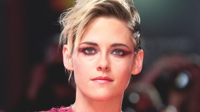 Ιδού η νέα φωτογραφία της Kristen Stewart ως Πριγκίπισσα Νταϊάνα (ΦΩΤΟ)