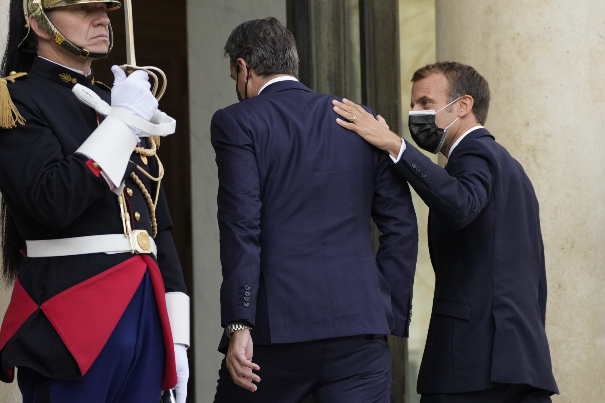 Η ιστορική αμυντική συμφωνία Ελλάδας-Γαλλίας, "κλειδί" το άρθρο 2 (ΒΙΝΤΕΟ)