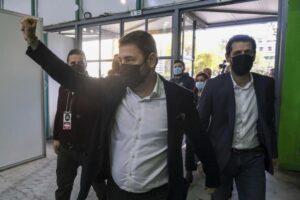 "Νέα σελίδα στην ιστορία του ΠΑΣΟΚ", είπε ο Ανδρουλάκης