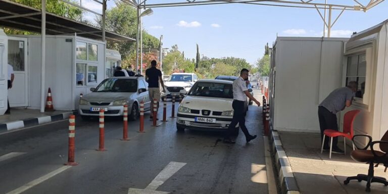 ΒΙΝΤΕΟ: Τι αλλάζει από Δευτέρας για τις διελεύσεις από και προς τα κατεχόμενα