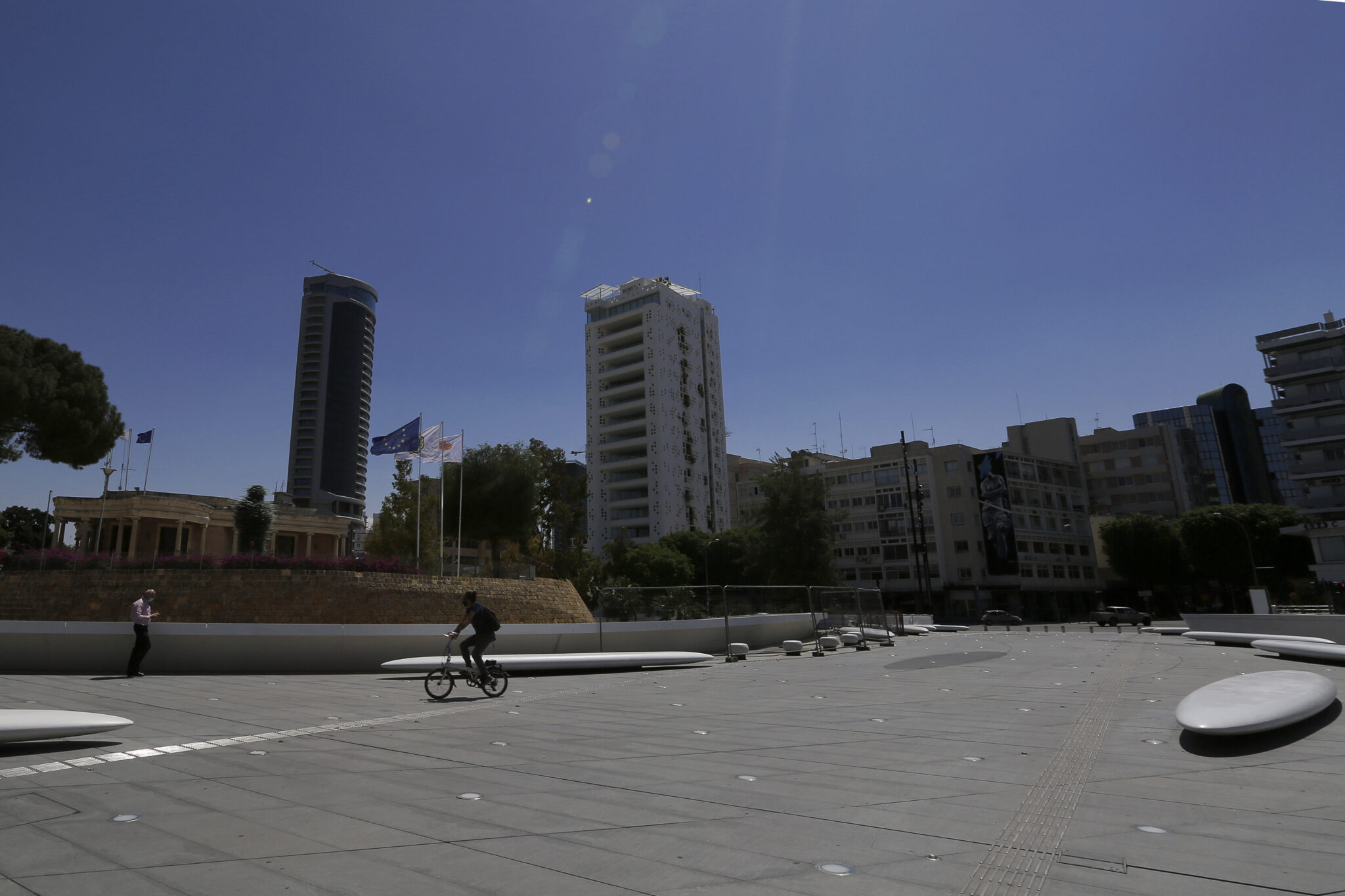 Σε πτωτική πορεία οι επιδημιολογικοί δείκτες, μειώνονται και οι επαναλοιμώξεις