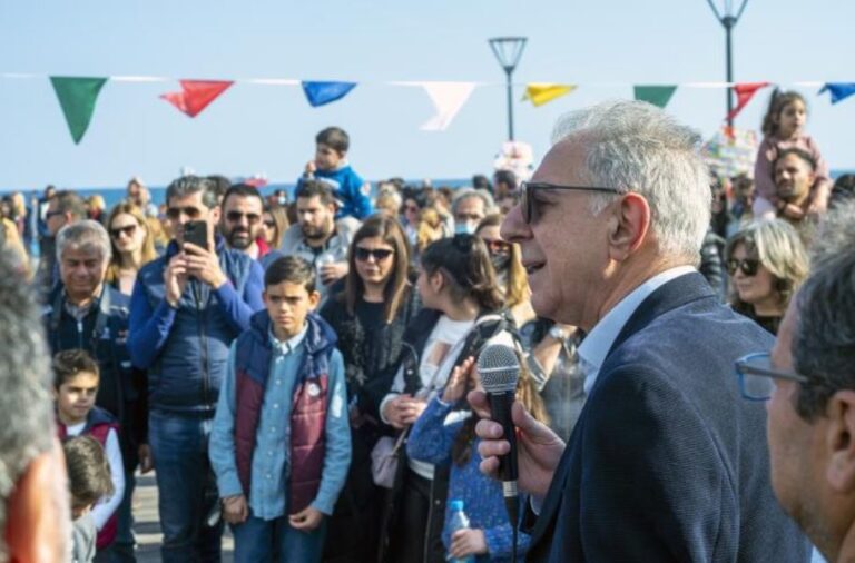 Προδρόμου: "Μας σπρώχνουν αυτές οι μέρες να σκεφτούμε για την ελευθερία μας"