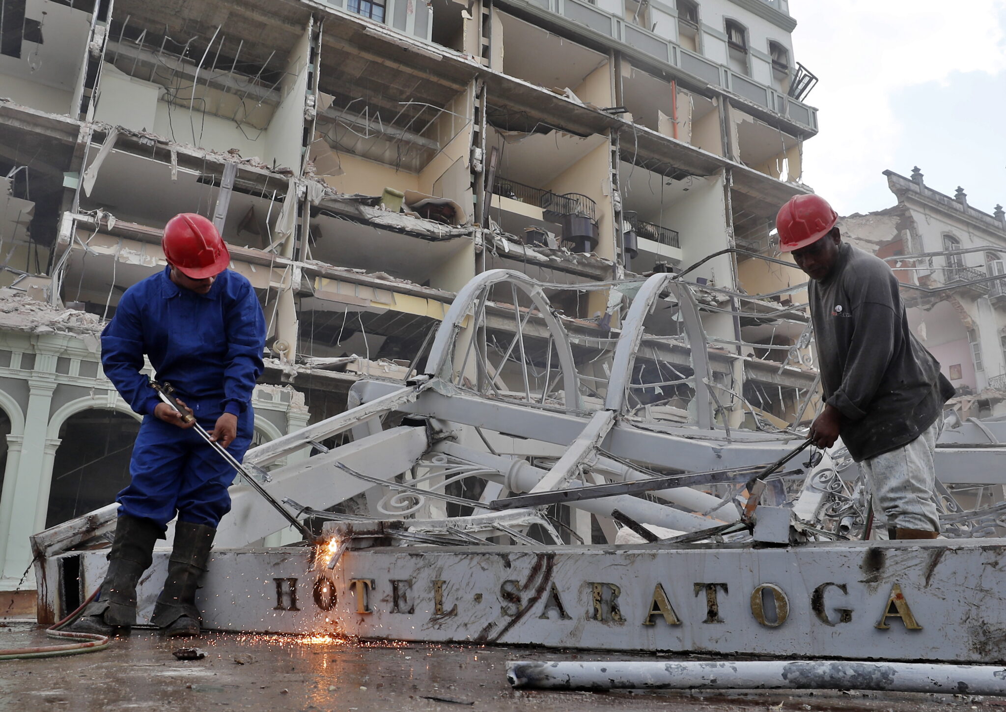 Τραγωδια Saratoga: "Δεν βρήκα την κόρη ούτε σε νοσοκομείο, ούτε σε νεκροτομείο"