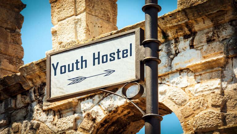 "Εφικτός ο στόχος" για ψήφιση του νόμου για hostels μέχρι τον Ιούλιο