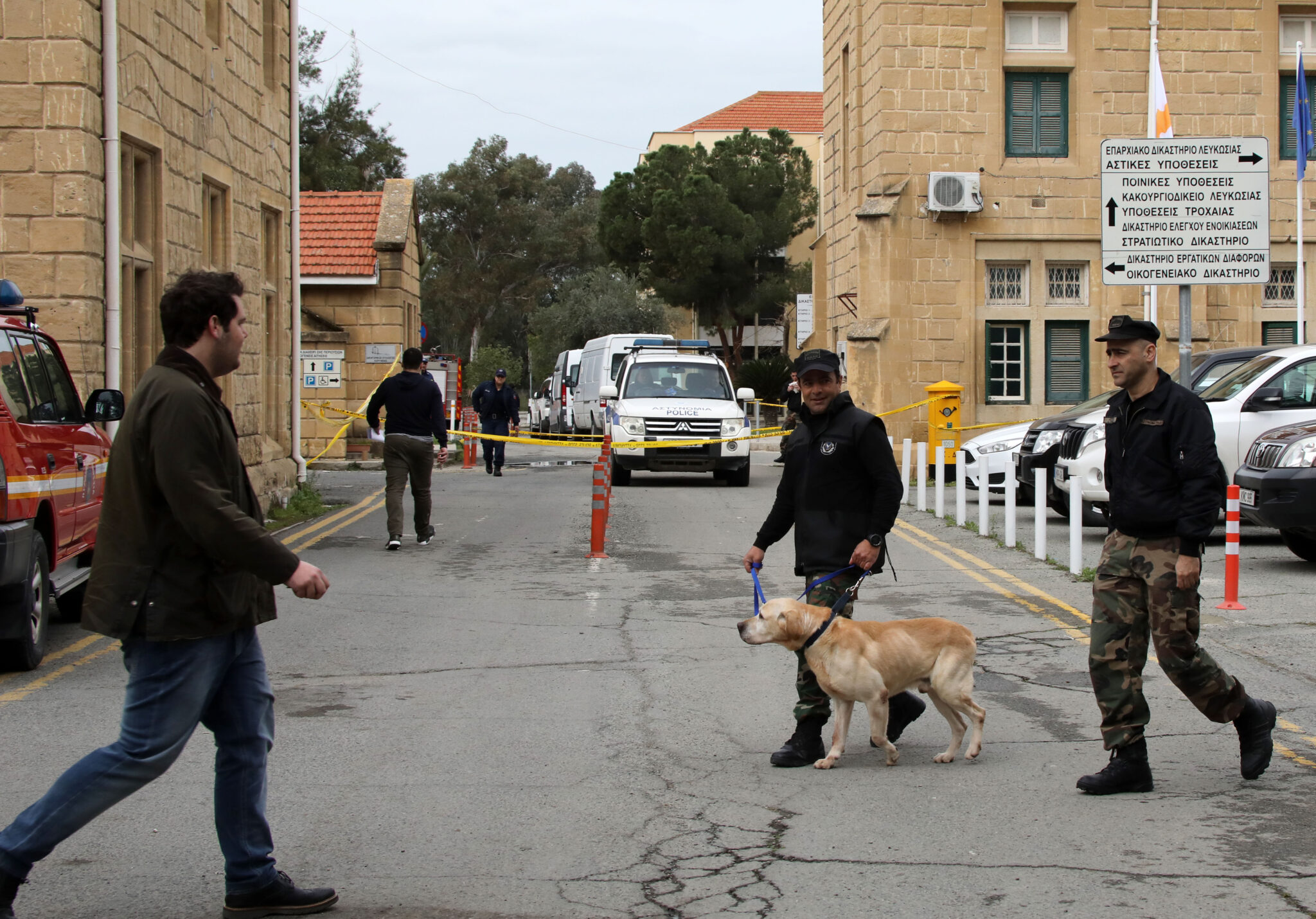 Σε συναγερμό οι Αρχές: Τηλεφώνημα για βόμβα στο Επαρχιακό Δικαστήριο Λευκωσίας