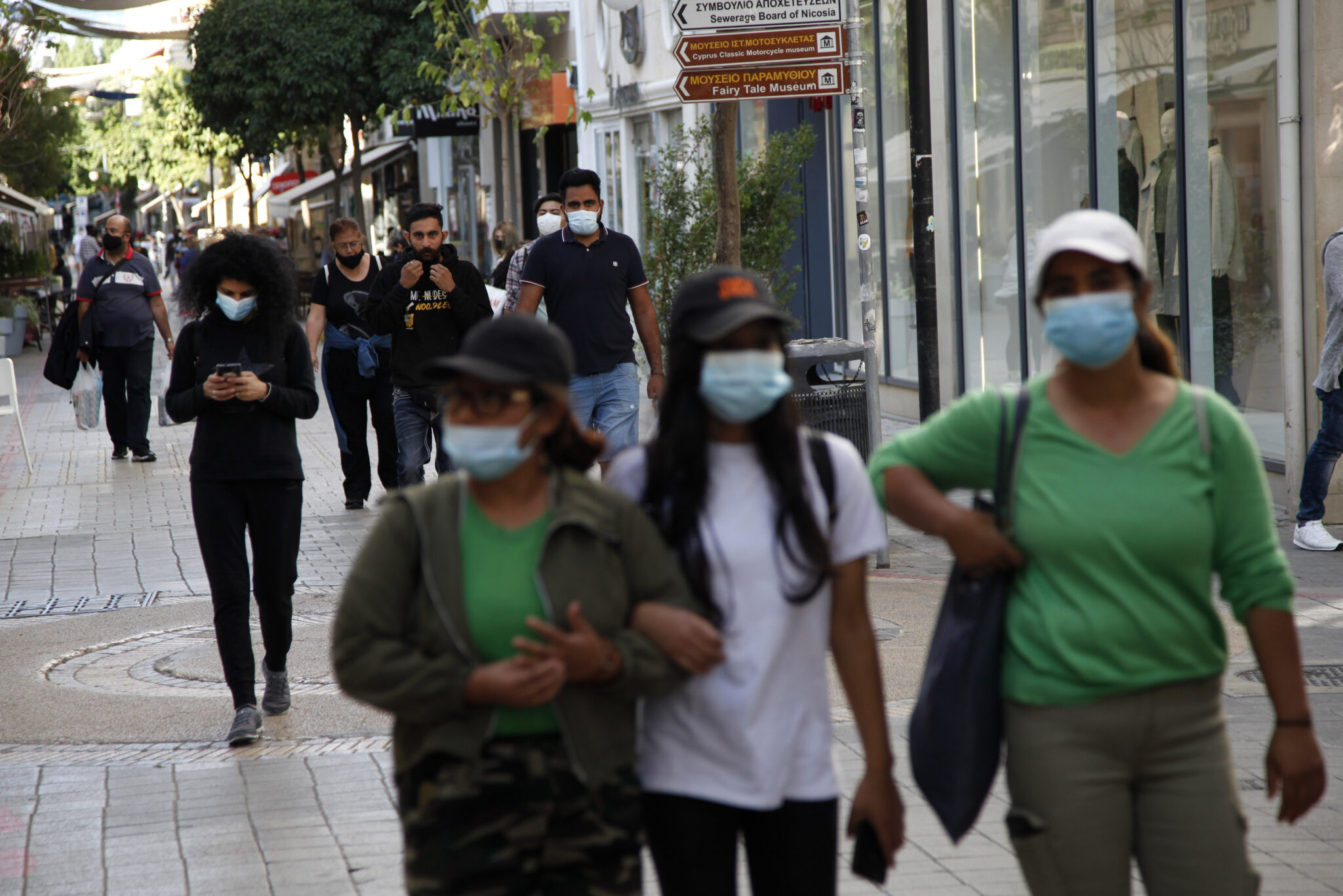 Τρομάζουν τα στοιχεία: Αύξηση κρουσμάτων κατά 30% το τελευταίο δεκαπενθήμερο